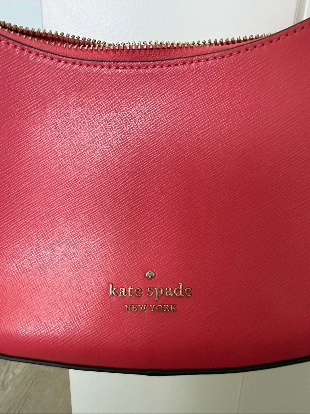 kate spade staci crossbody in dark watermelon gelato VGUC